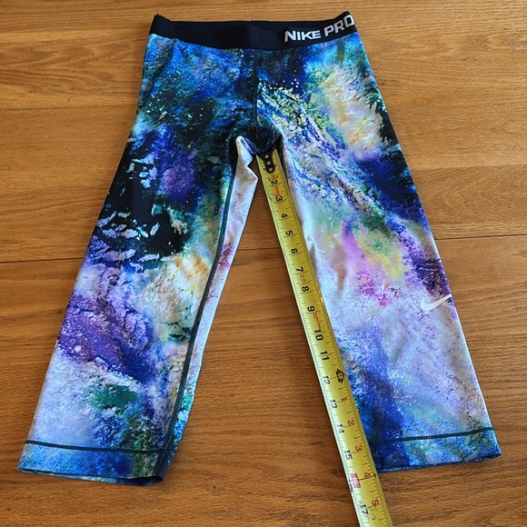 Women’s Nike Pro tights - Picture 4 of 6